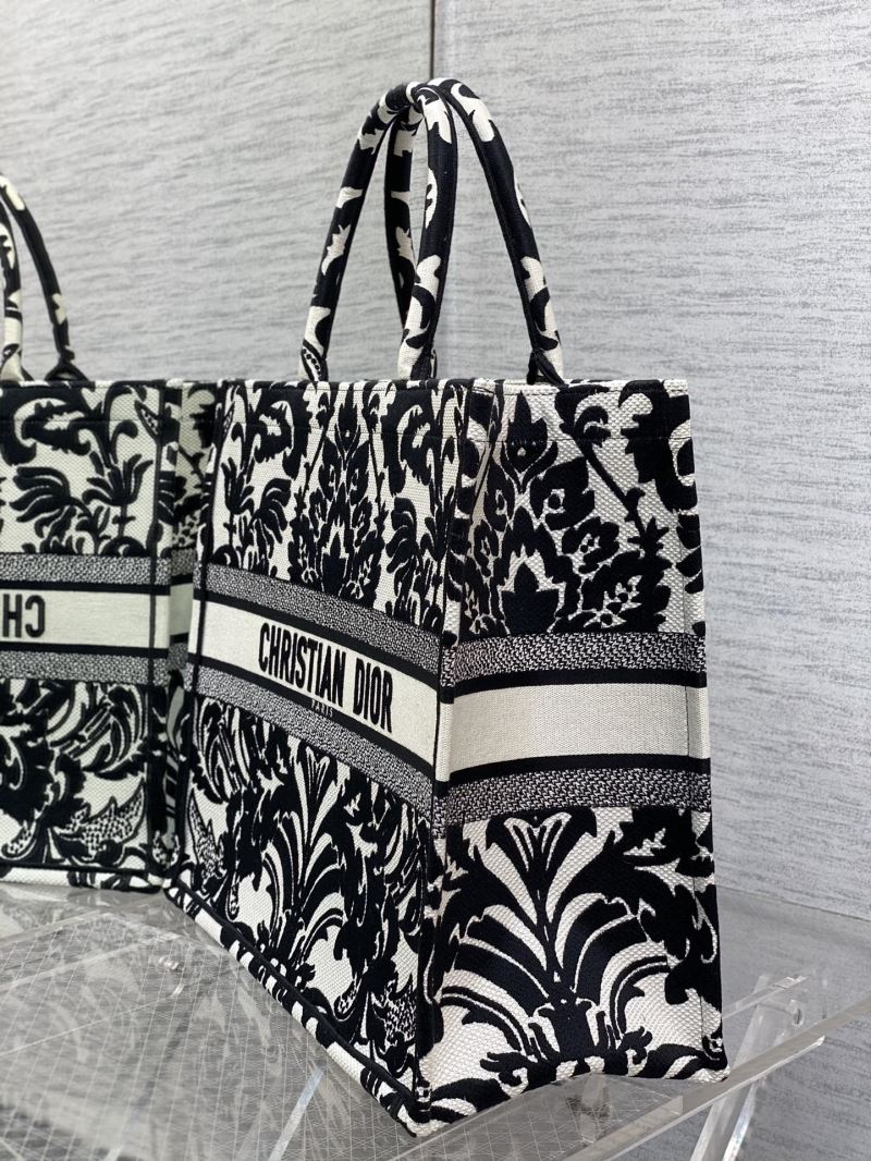 Christian Dior Shopping Bags